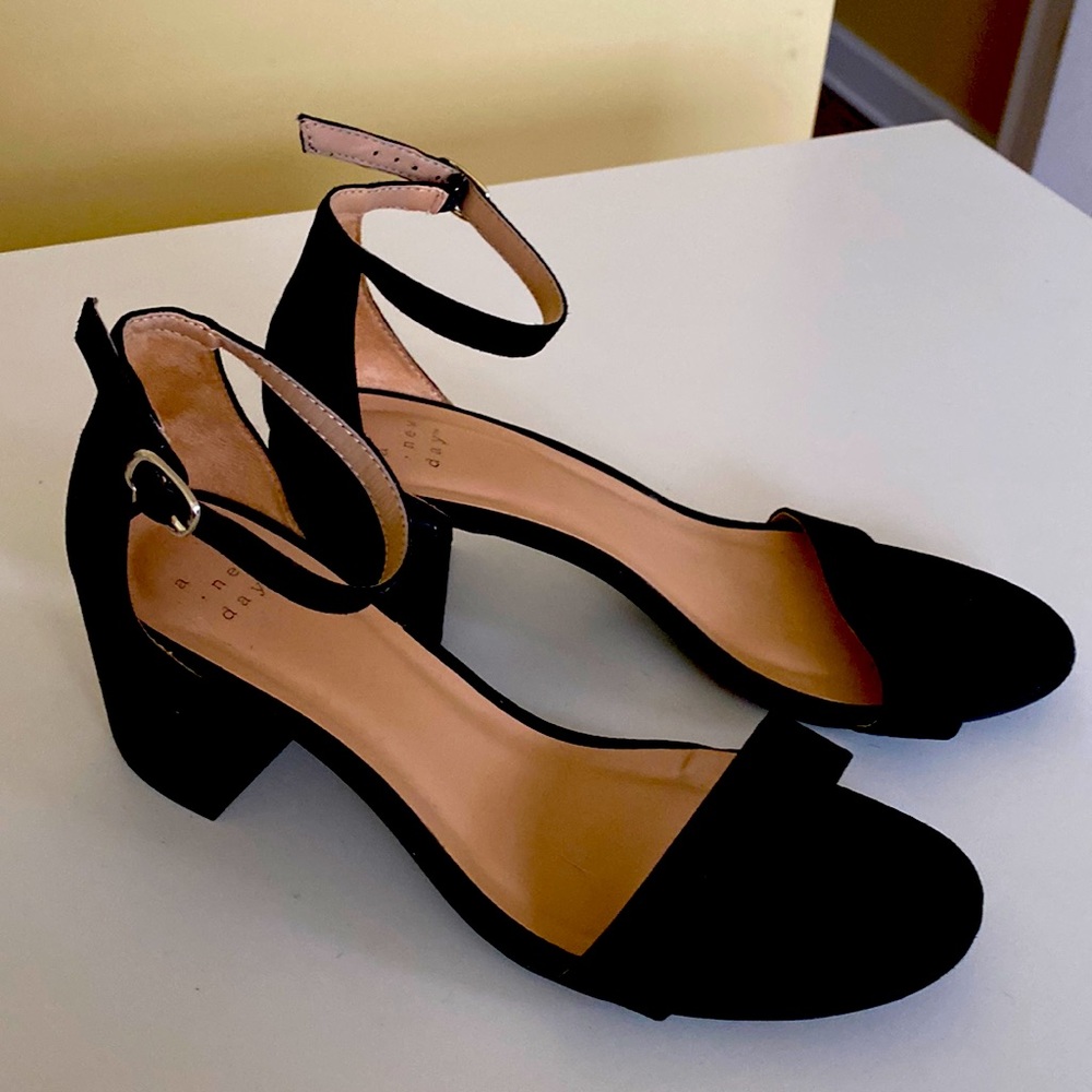 Strappy velour sandals size 8.5